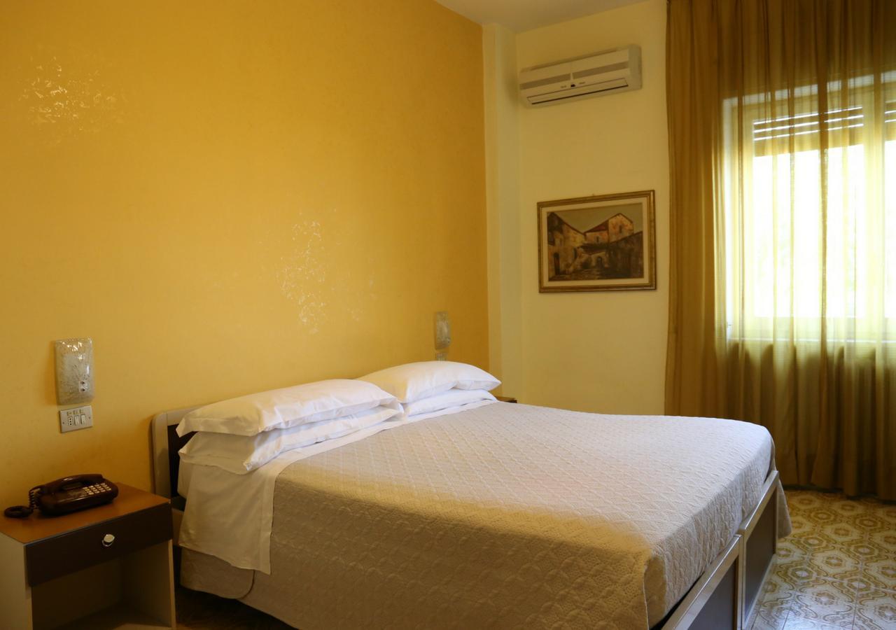 Hotel Sole 下诺切拉 外观 照片